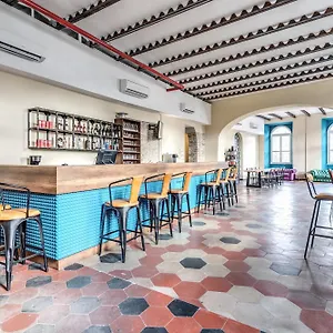  Хостел Borgo Ripa Urban Travel